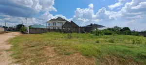 Kiwanja Kinauzwa Mbweni Mpiji Mtaa Mzuri
