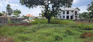 Kiwanja Kinauzwa Mbweni Ubungo