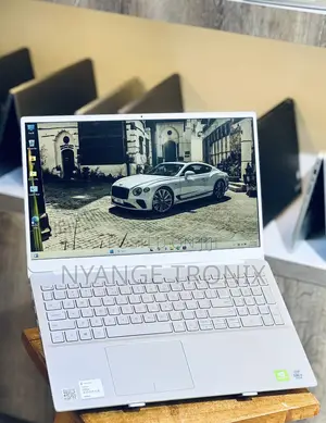 Laptop Dell Inspiron 5565 8GB Intel Core i7 SSD 1T