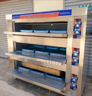 Commercial 3 Deck 9 Tray Gas Oven 3 Decks 9 Trays Capacity Gas Powered