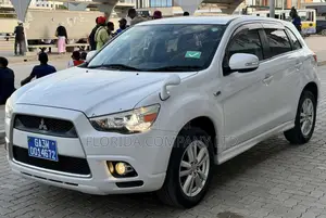 Mitsubishi RVR 2.0 2011 White