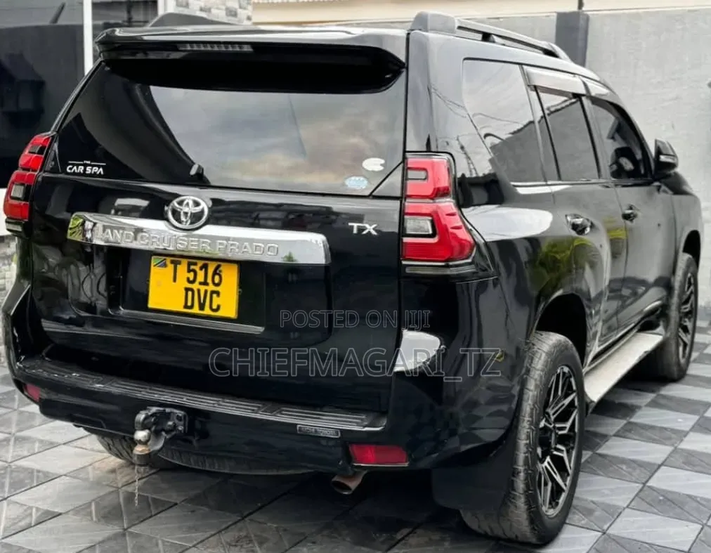 Toyota Land Cruiser Prado 2014 Matt Black