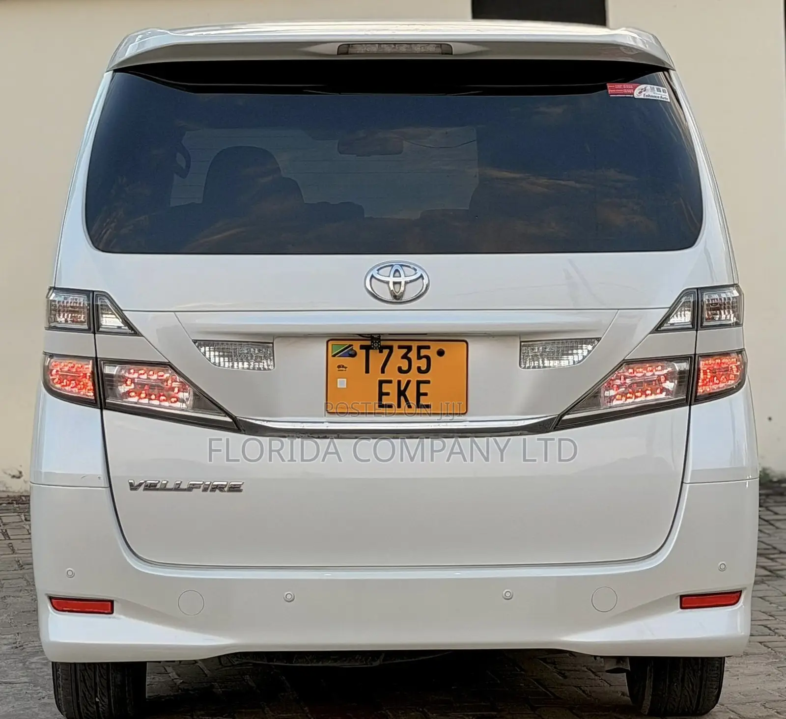 Toyota Vellfire 2012 White
