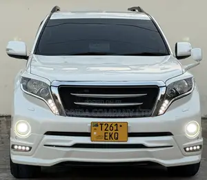 Toyota Land Cruiser Prado 2016 White