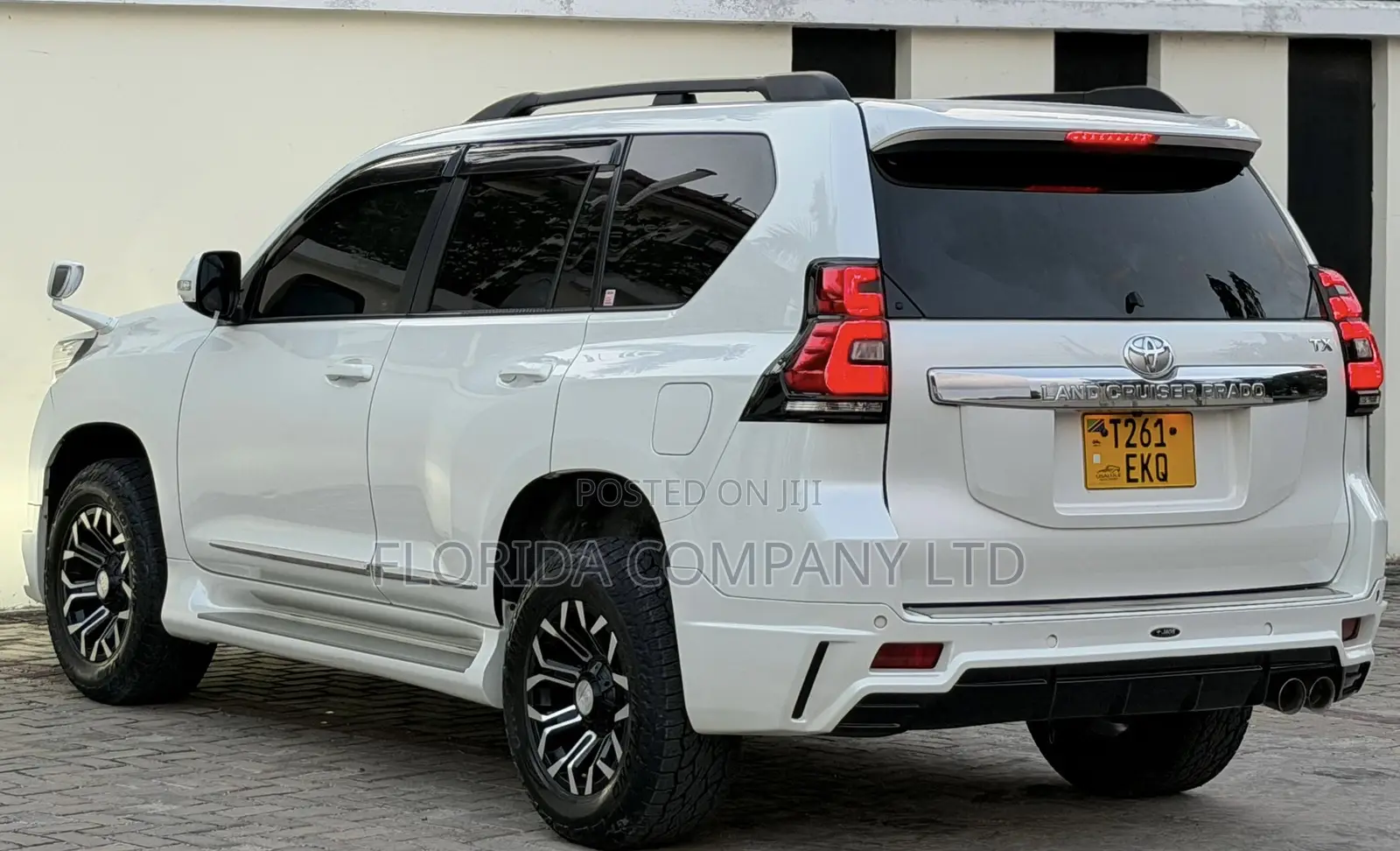 Toyota Land Cruiser Prado 2016 White