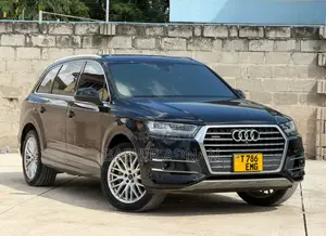 Audi Q7 2017 Black