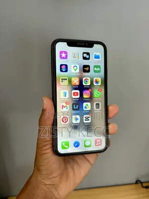 Apple iPhone 11 64 GB Black
