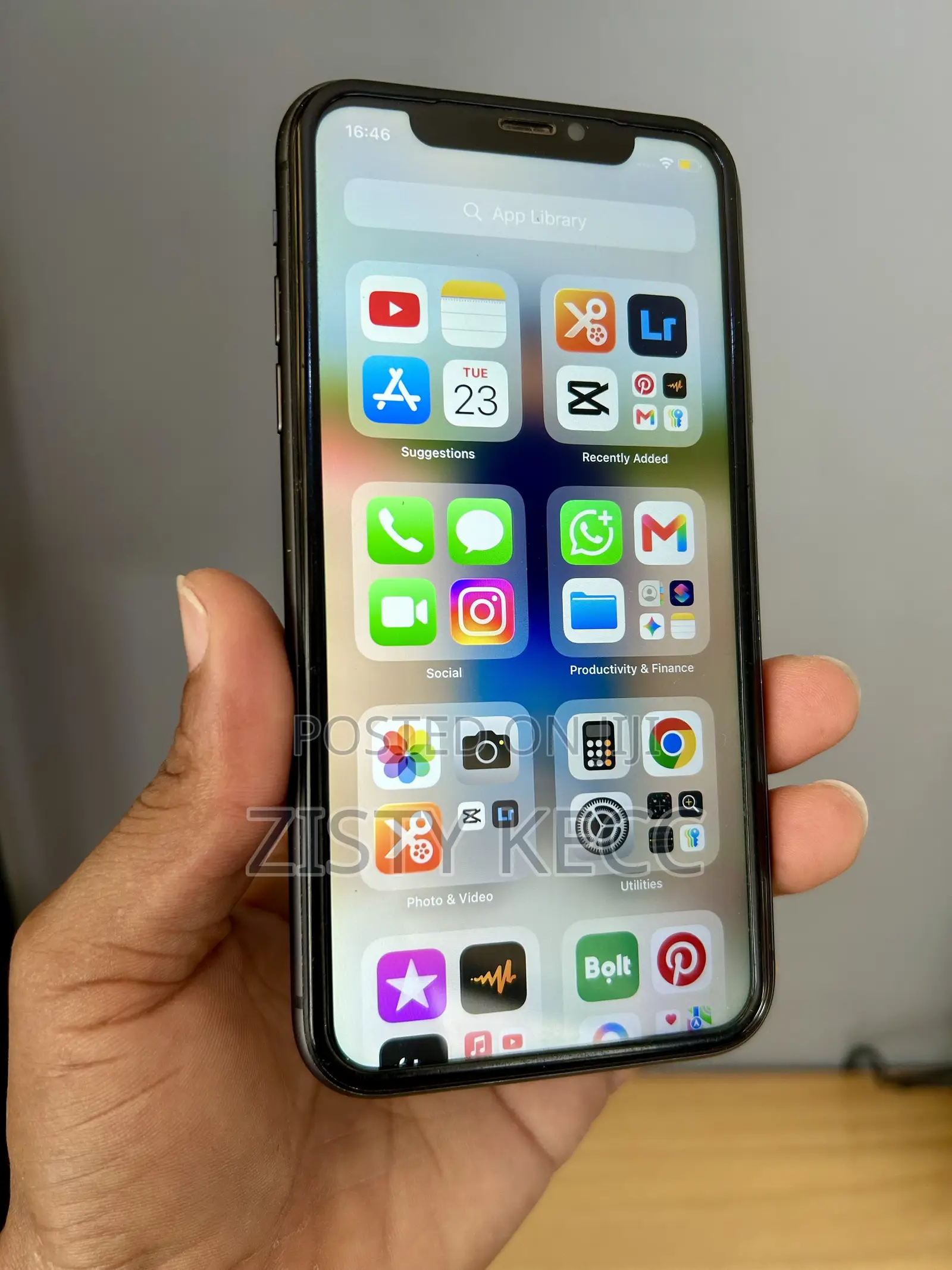 Apple iPhone 11 64 GB Black