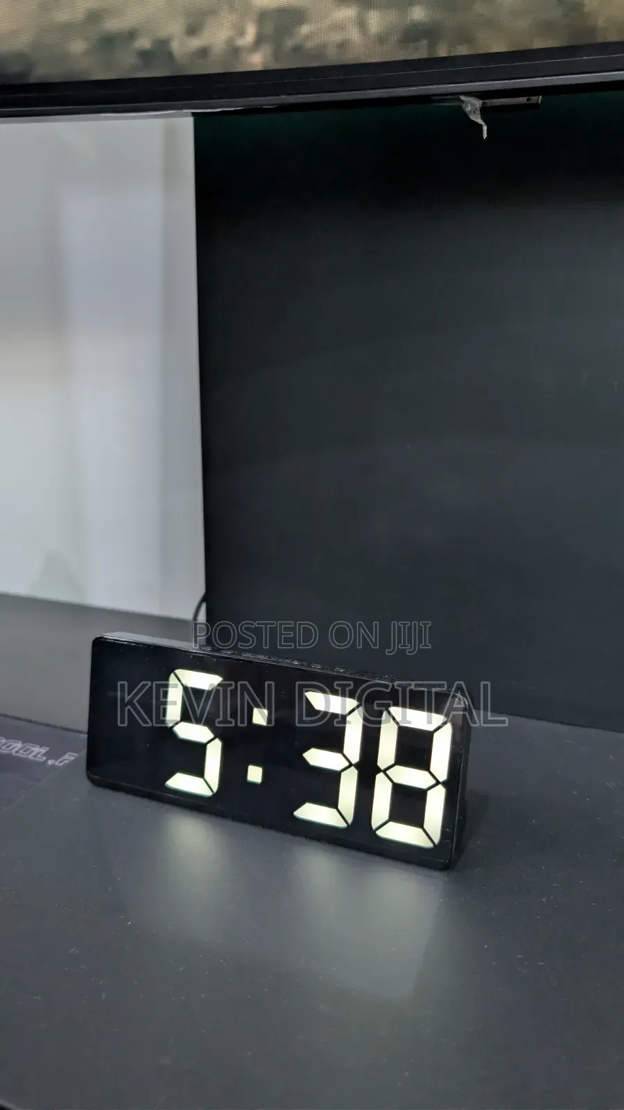 Table Digital Watch