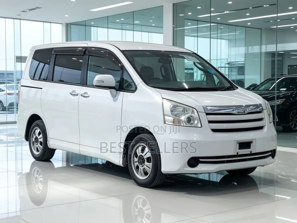 Toyota Noah 2009 White