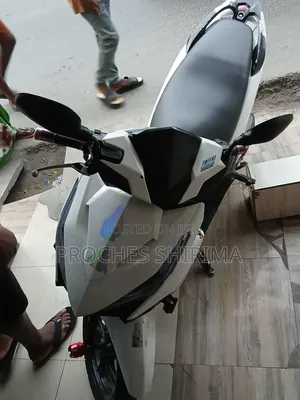Motorcycle 2007 White