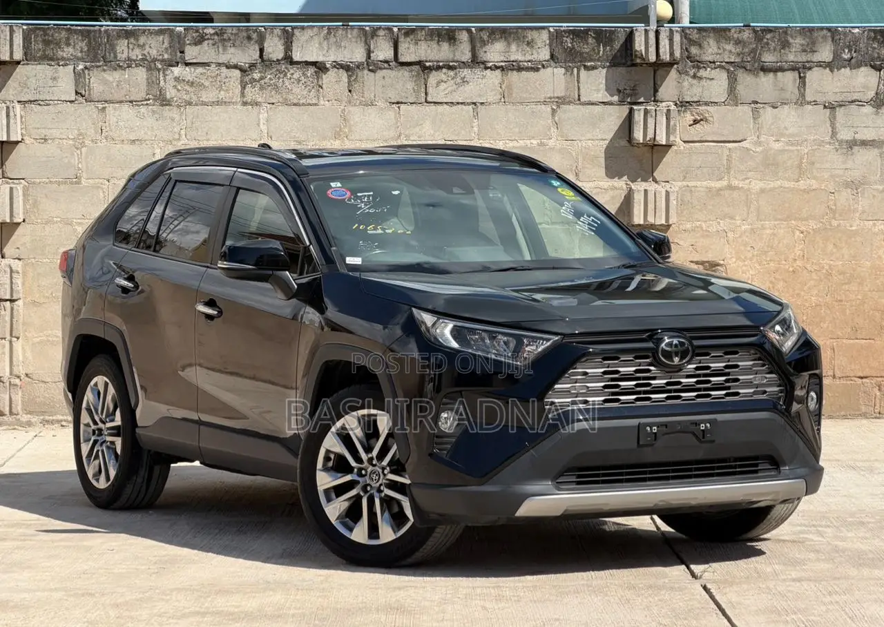 Toyota RAV4 2020 Matt Black