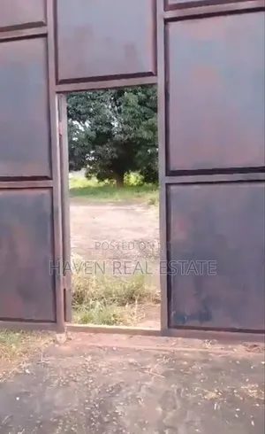 Yard Inauzwa Pugu
