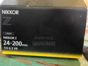 Nikon Z 24-200 Mm F/4 6.3 Vr