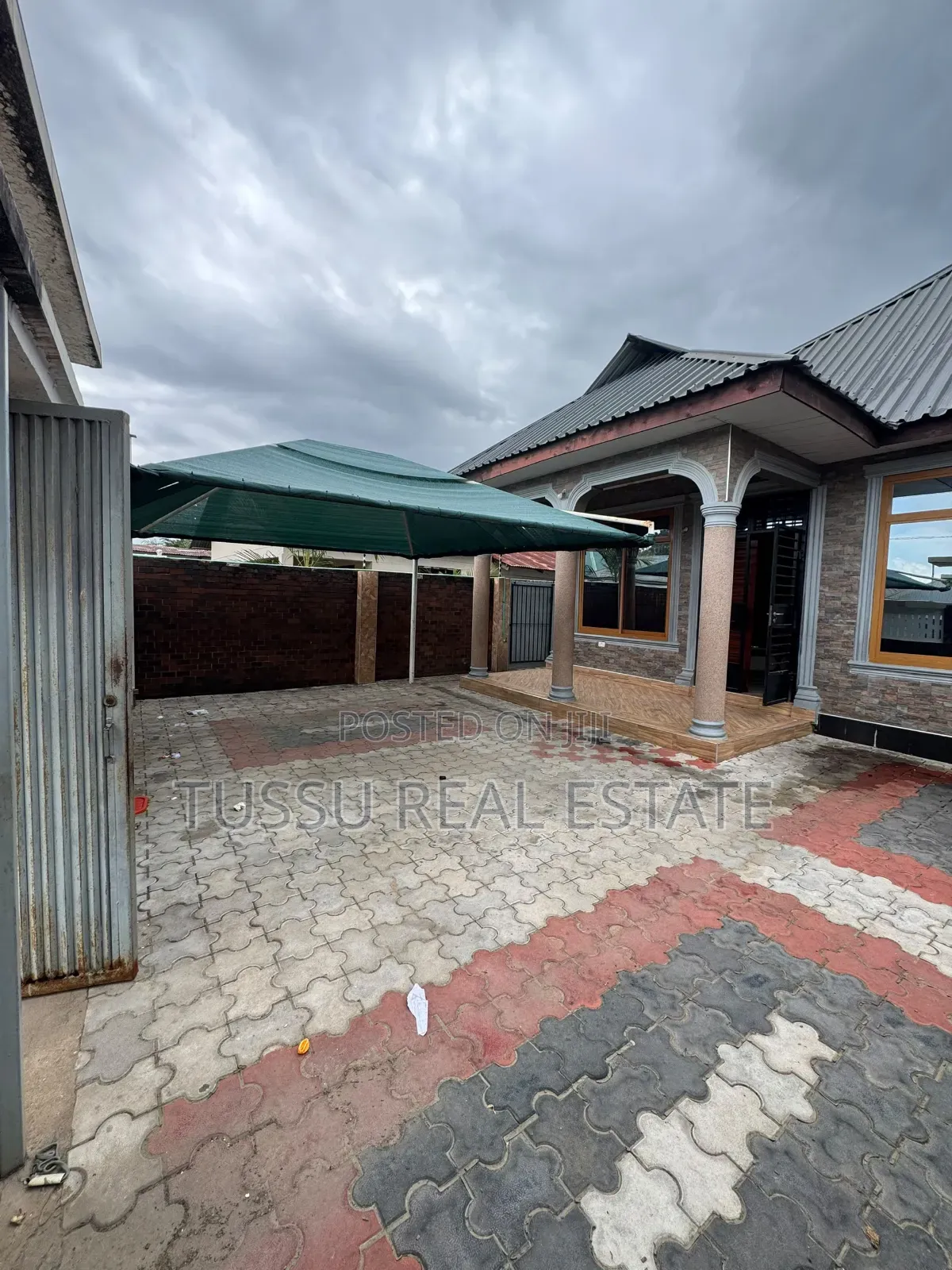 3bdrm House in Kunduchi Dsm for rent