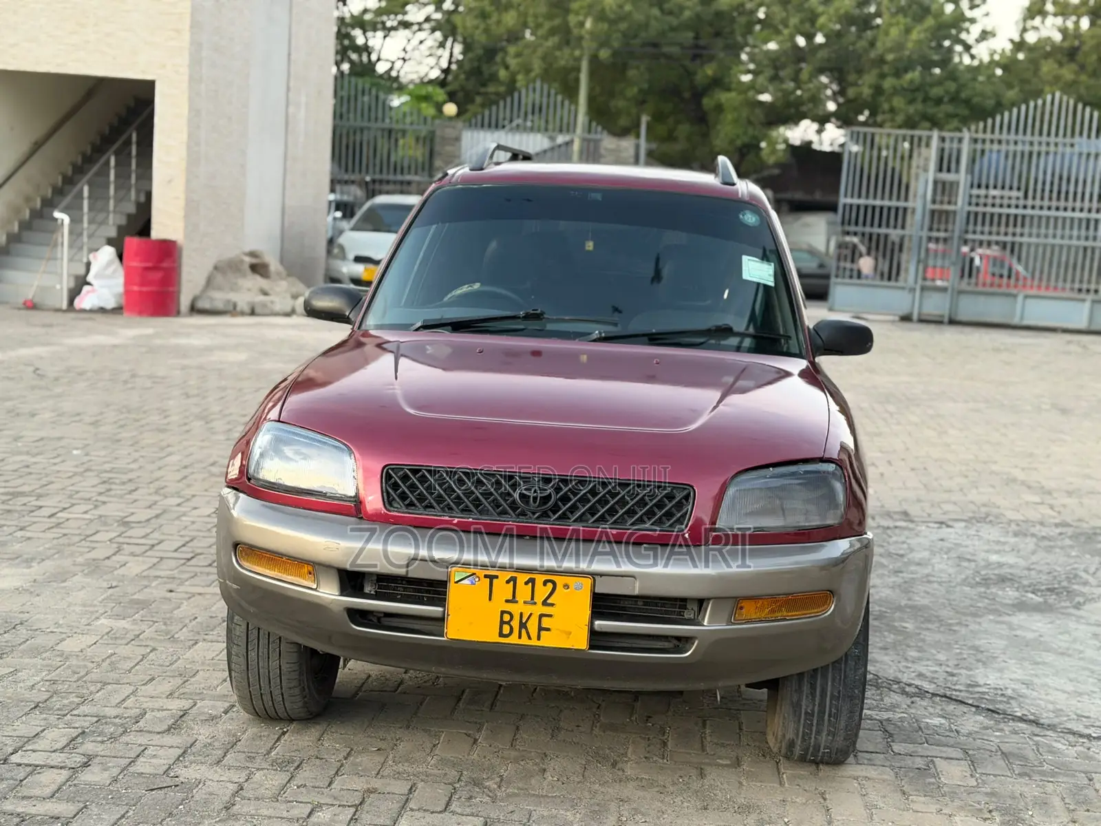 Toyota RAV4 1999 Maroon