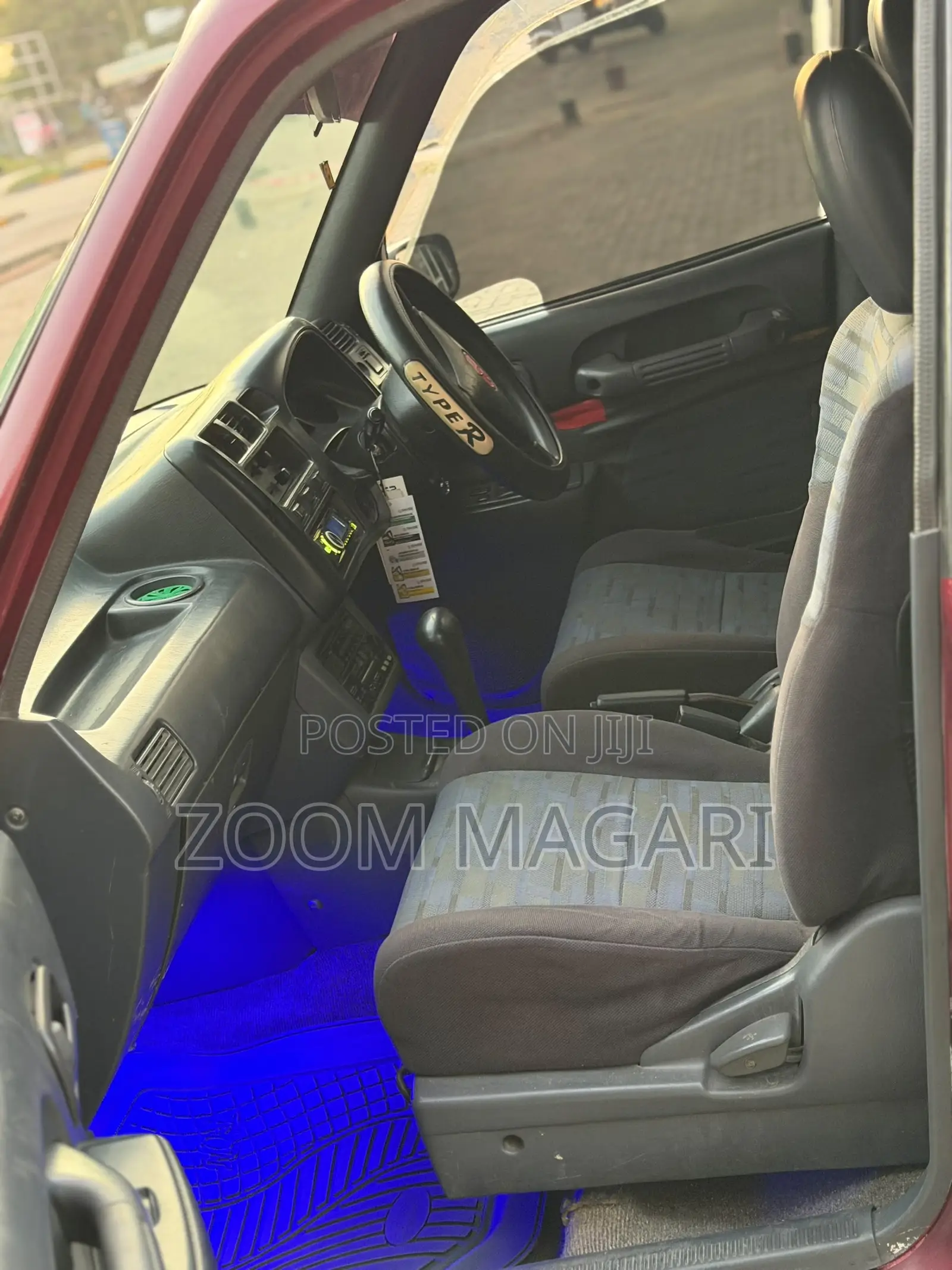 Toyota RAV4 1999 Maroon
