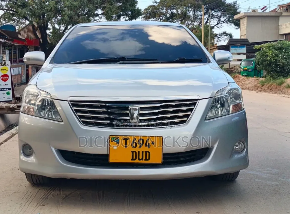 Toyota Premio 2009 Silver