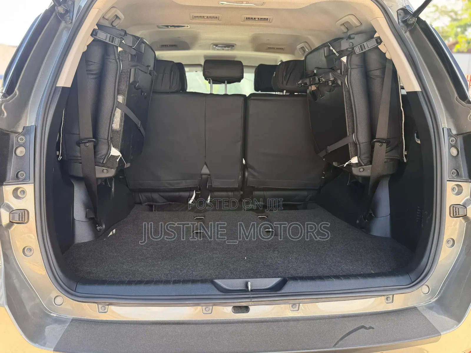 Toyota Fortuner 2023 Gray