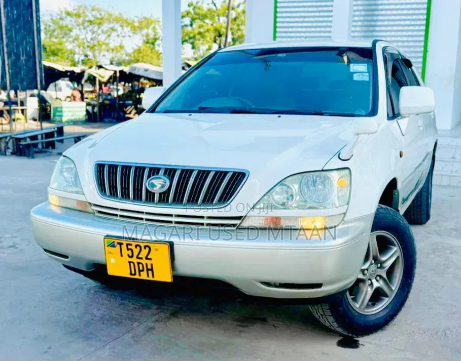 Toyota Harrier 2002 Pearl