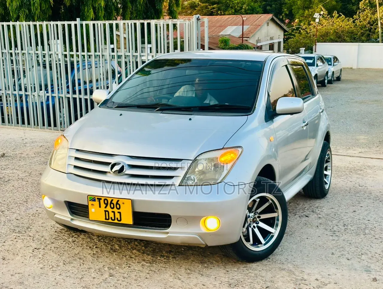Toyota IST 2005 Silver
