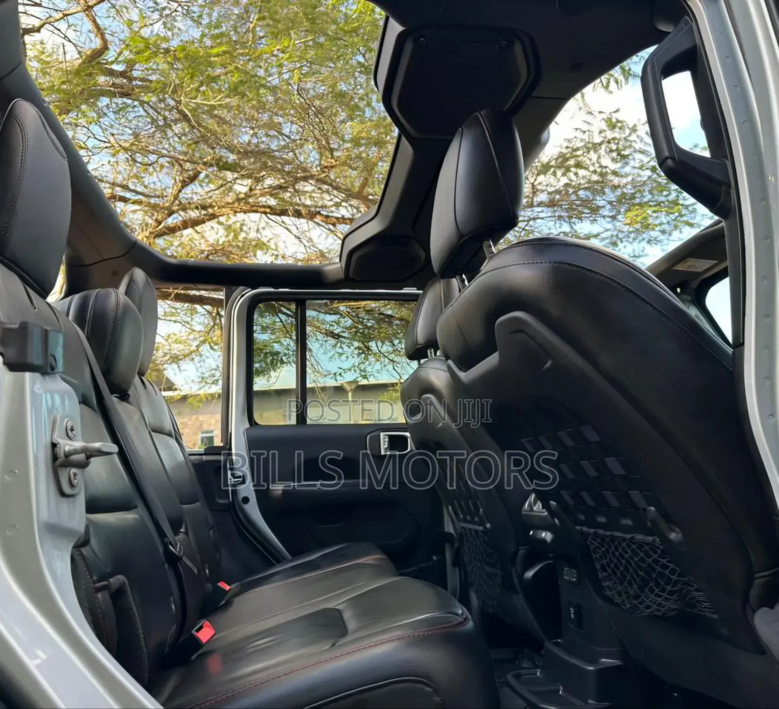 Jeep Wrangler 2024 Gray