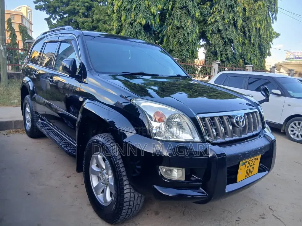 Toyota Land Cruiser Prado 2006 Black
