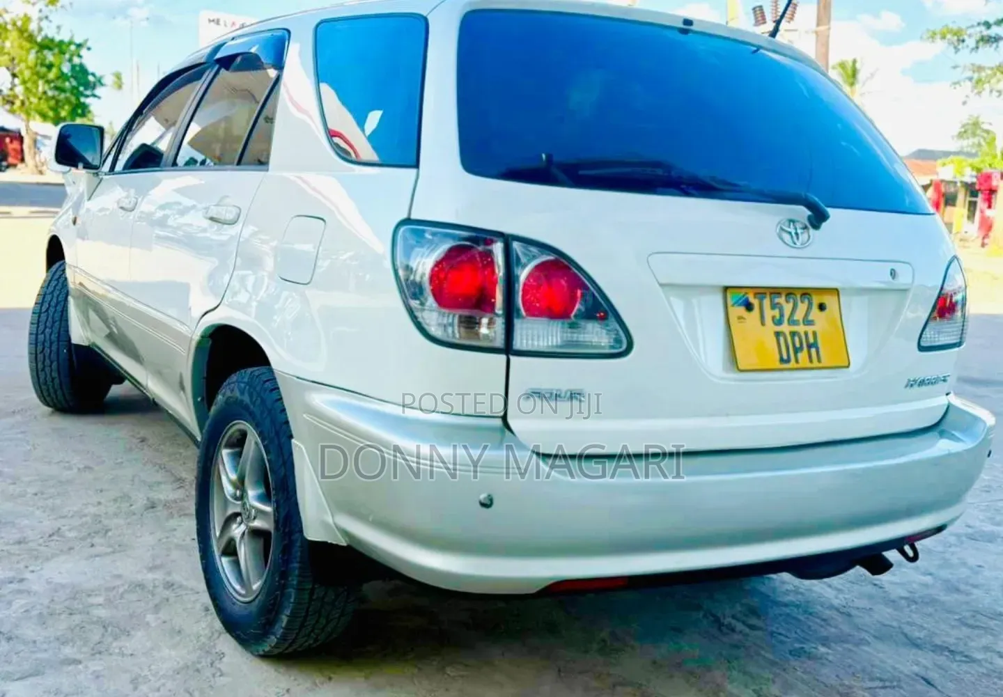 Toyota Harrier 2002 White