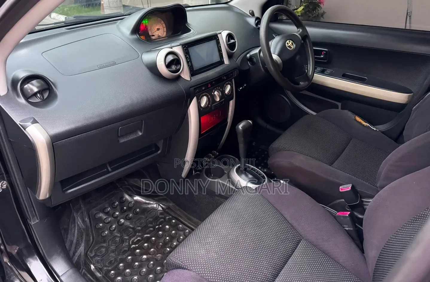Toyota IST 2004 Black