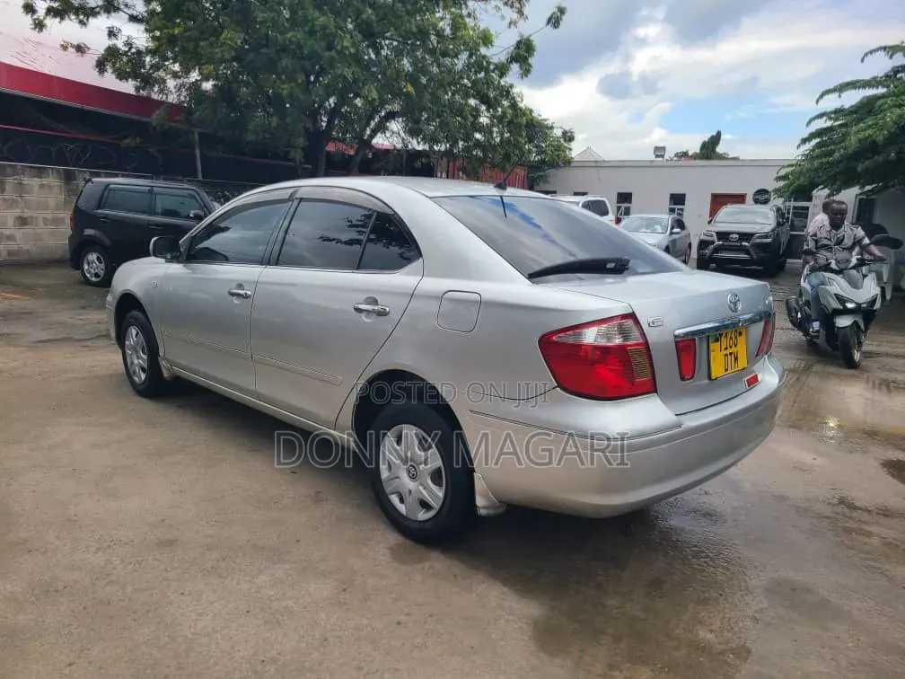 Toyota Premio 2006 Silver