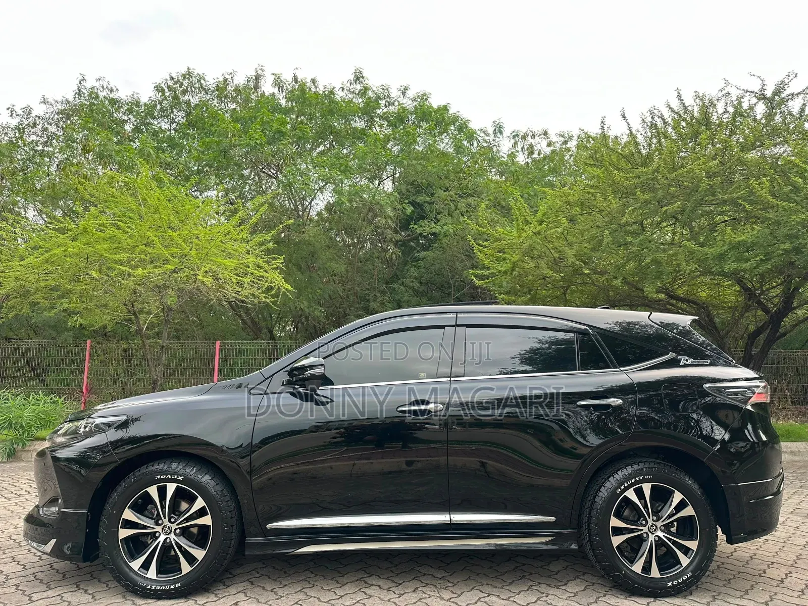 Toyota Harrier 2016 Black