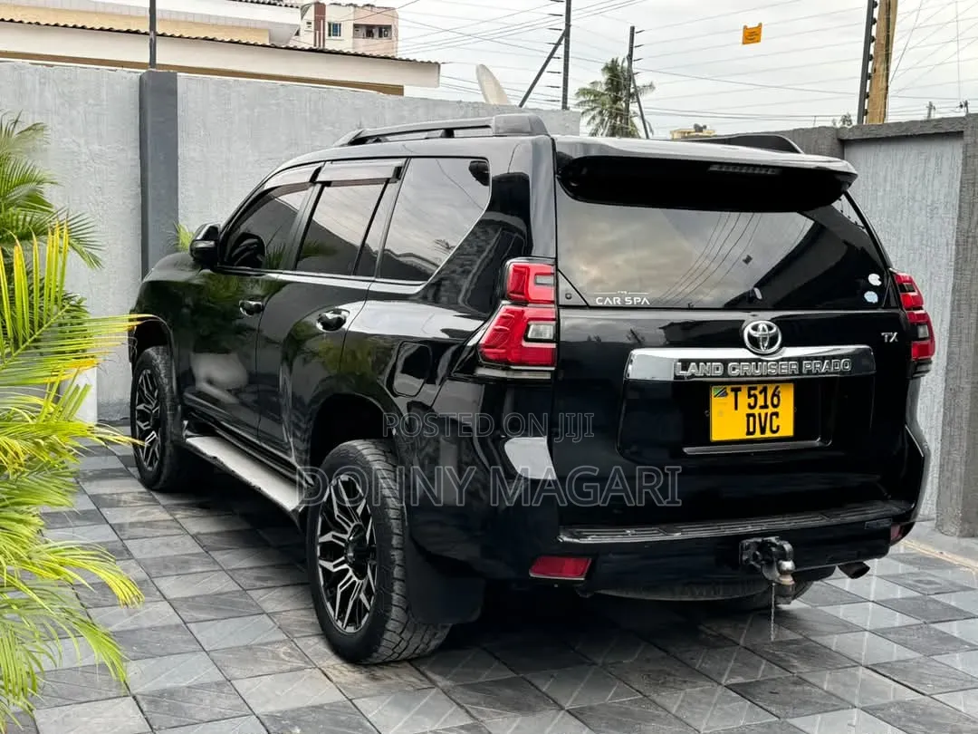 Toyota Land Cruiser Prado 2020 Black