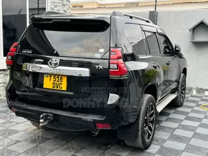 Toyota Land Cruiser Prado 2020 Black