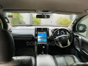 Toyota Land Cruiser Prado 2020 Black