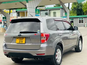 Subaru Forester 2009 Gray