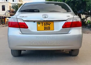 Toyota Premio 2009 Silver