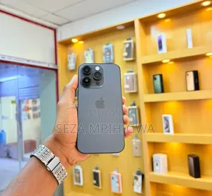 Apple iPhone 14 Pro 256 GB Gray