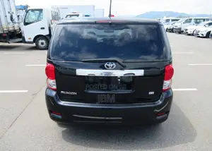 Toyota Corolla Rumion Hatchback 1.5 FWD 2009 Black