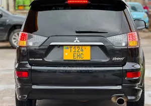 Mitsubishi Outlander 2010 Black