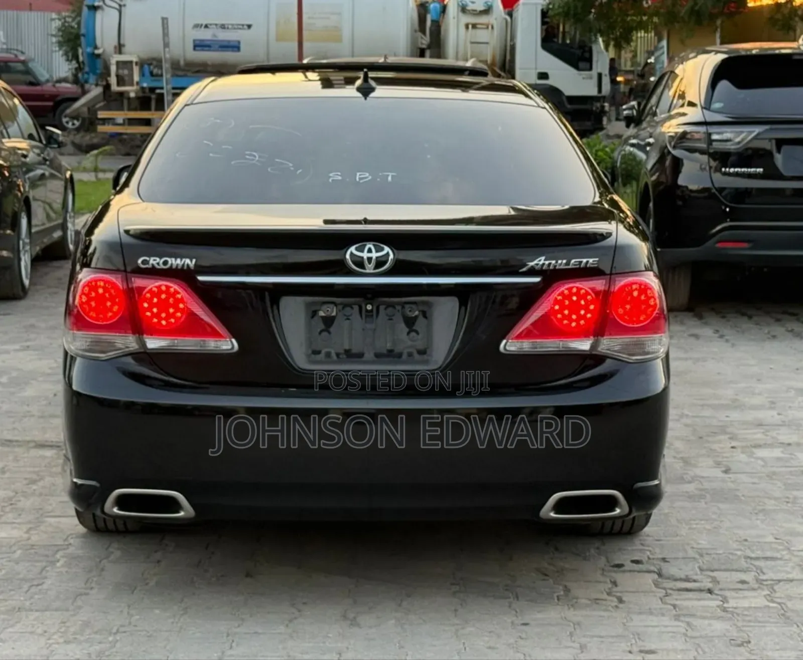 Toyota Crown 2011 Black