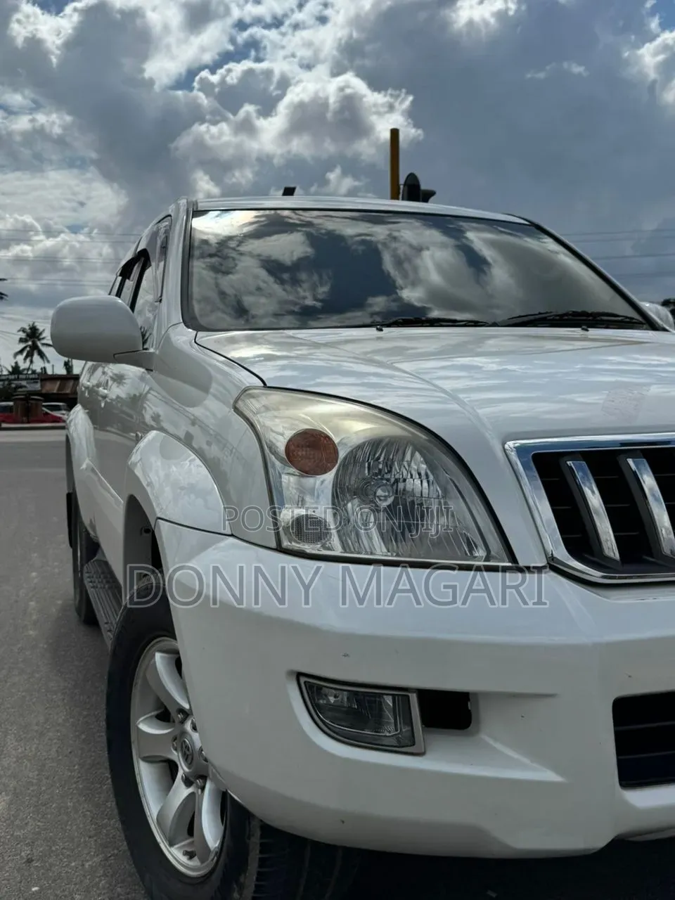 Toyota Land Cruiser Prado 2007 White