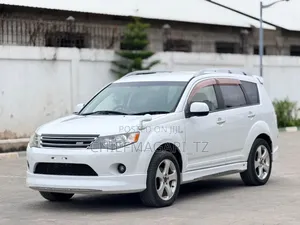Mitsubishi Outlander 2006 Pearl