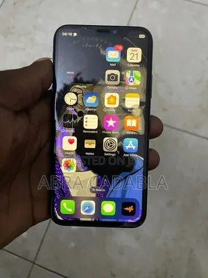 Apple iPhone X 64 GB Gray