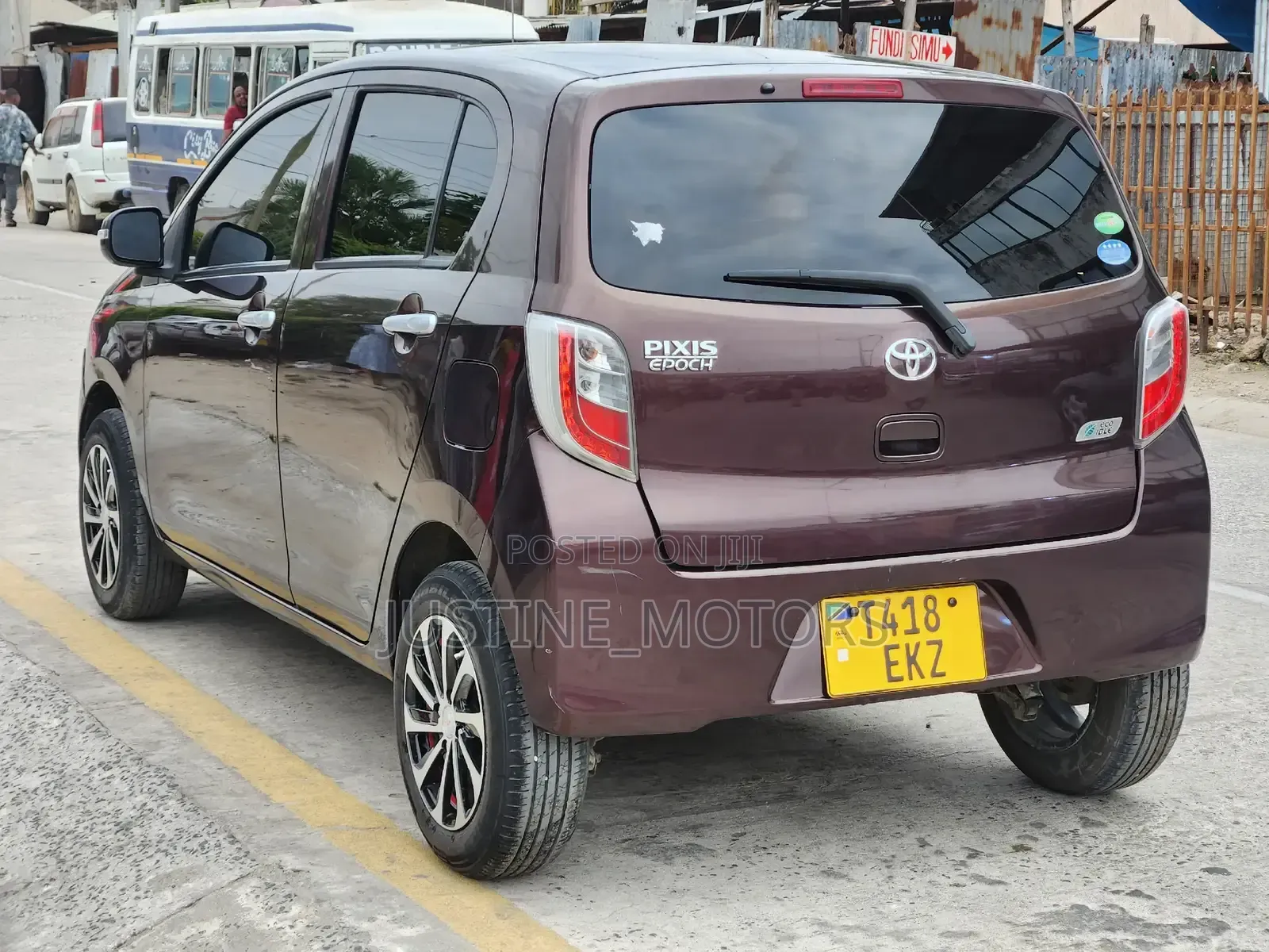Toyota Pixis Epoch 2014 Maroon