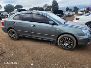Toyota Premio 2005 Green