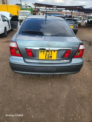 Toyota Premio 2005 Green