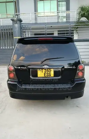 Toyota Kluger 2005 Black