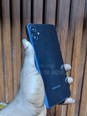 Samsung Galaxy A05 64 GB