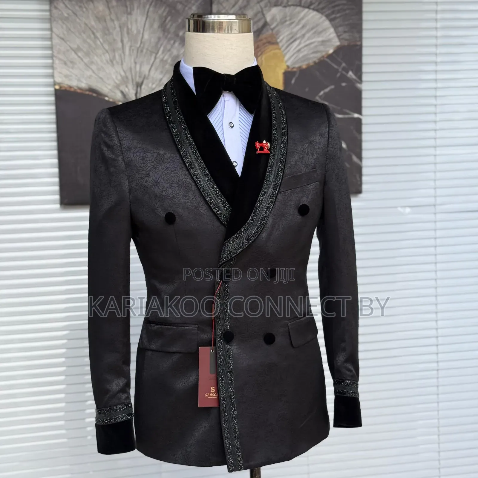 St. Oscar Double-Breasted Tuxedo