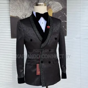 St. Oscar Double-Breasted Tuxedo